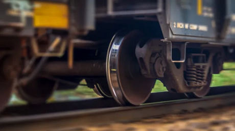 train wheels .png