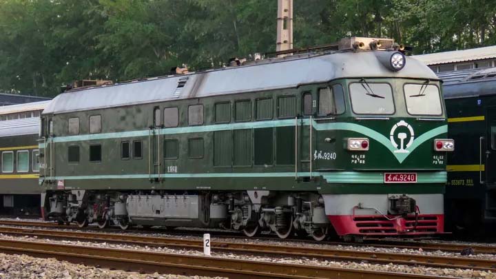 Locomotiva elétrica diesel