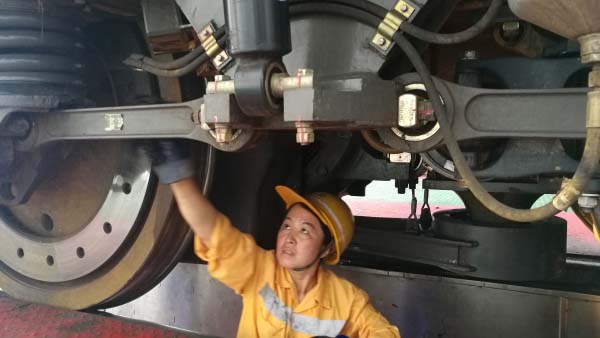 Manutenção de rodas de locomotivas elétricas