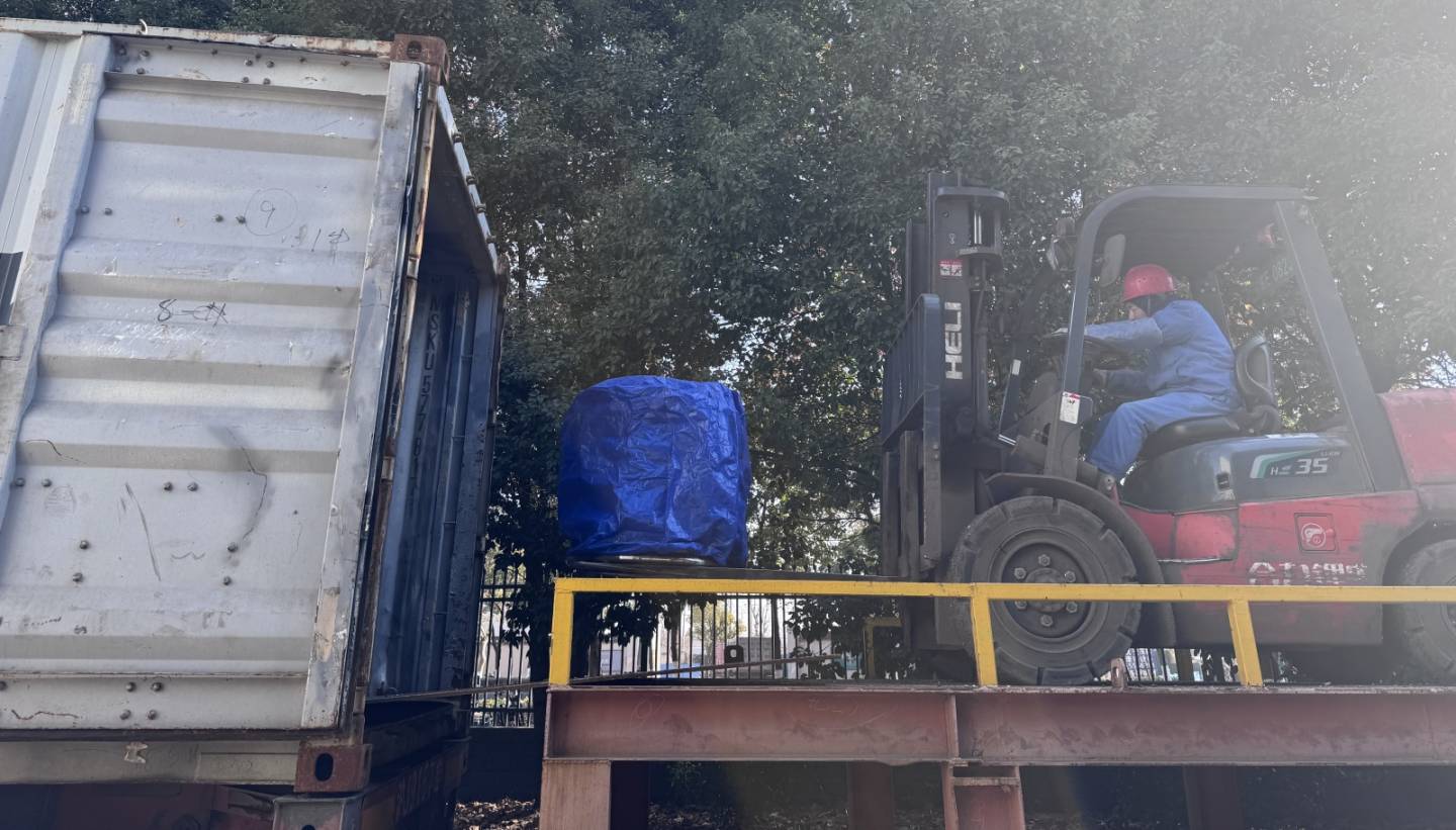 Rodas de 100 mtj650b enviadas para a Dinamarca